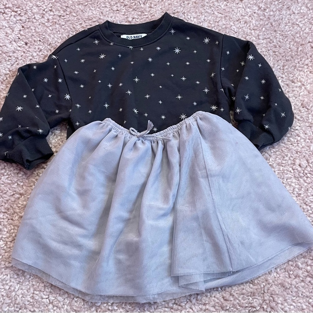 Old Navy girls kids toddler baby children 3t set gray sweater and tutu skirt